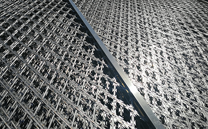 焊接型刺绳护栏网