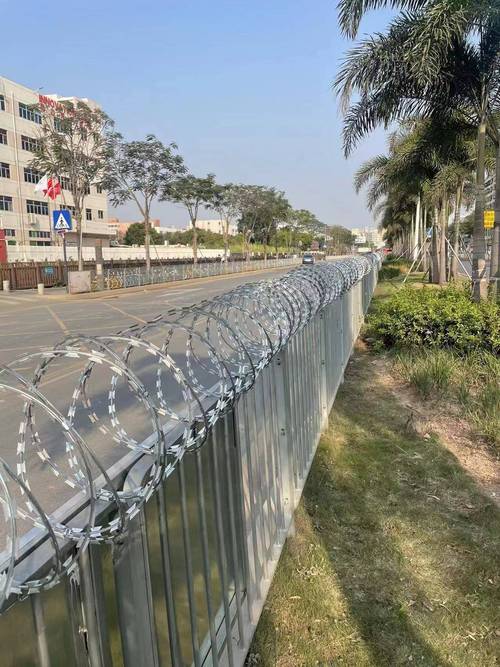 包塑刀片刺绳颜色定制及保养方法